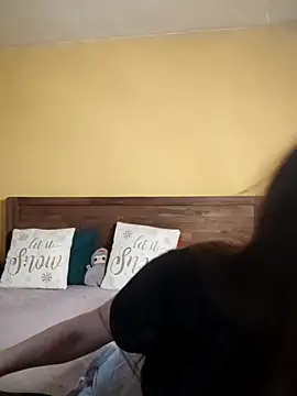 AntoniaHottie live sex cam