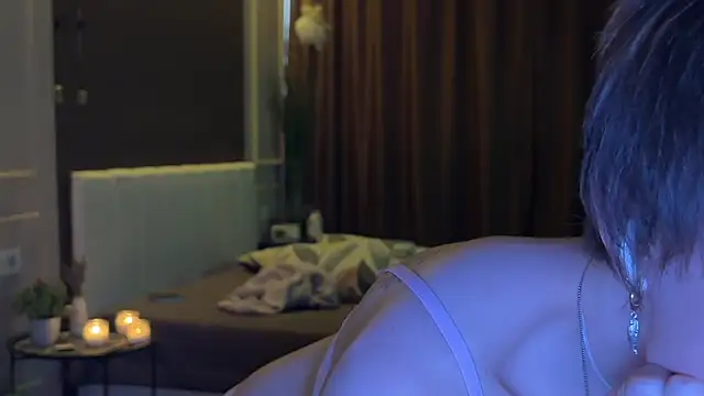 daniellia_'s cam snapshot