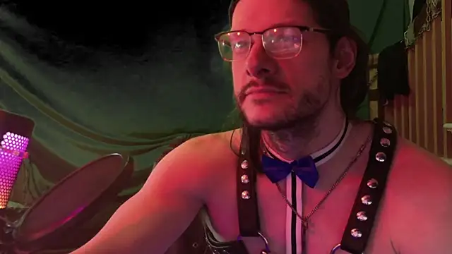 MasterDaddyCool live sex cam