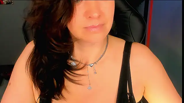 AnaMills's cam snapshot