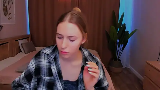 sassy_cutie live sex cam