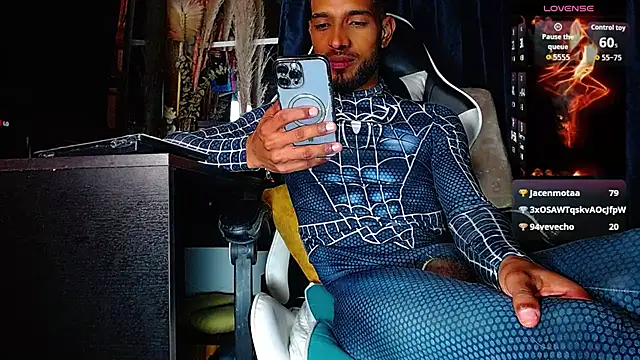 the_dog_lian's cam snapshot