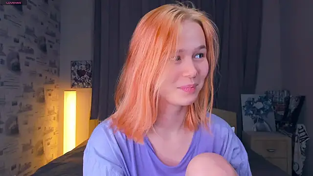 OwlLynn's cam snapshot