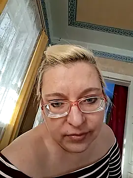 VikaKing's cam snapshot