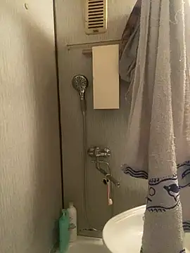 WaifuuKia's cam snapshot