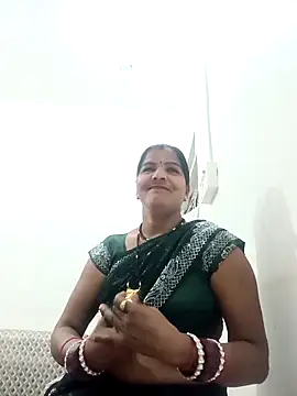 punamji_sexe's cam snapshot