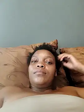 EbonyBuu's cam snapshot