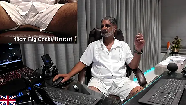 OnlineBossUK live sex cam