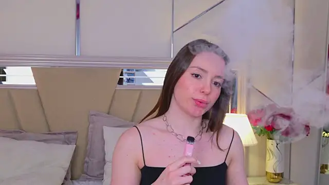 JulliRoss's cam snapshot