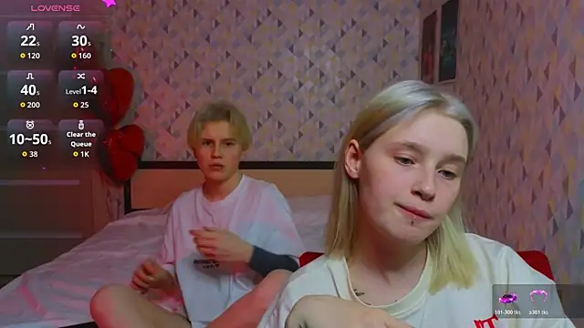 Girls_Fingers's cam snapshot