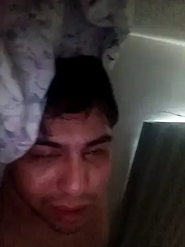 Martinandres777 live sex cam