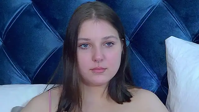 TinnaBurton live sex cam