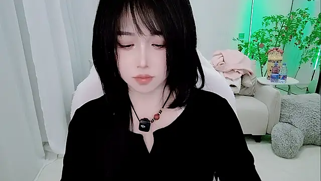 Evangelin-e live sex cam