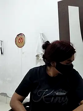 illay_love's cam snapshot