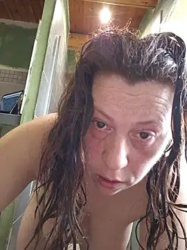 roussechaudasse live sex cam