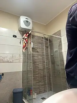 Gionnytav live sex cam