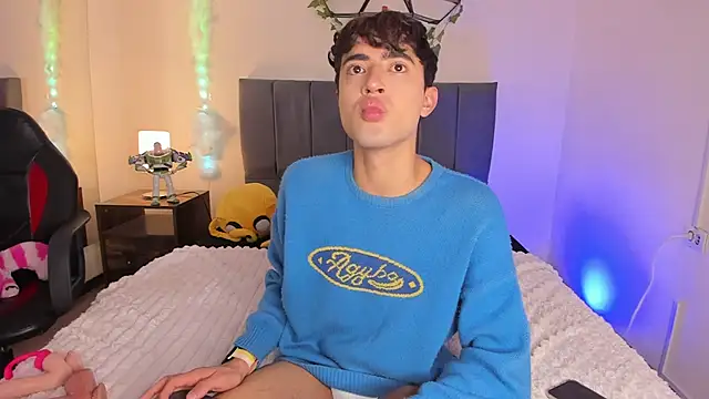 JustinCastiblanco live sex cam