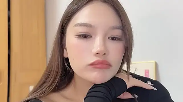 leilei660 live sex cam