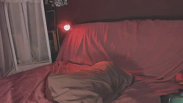 juby_yuby's cam snapshot