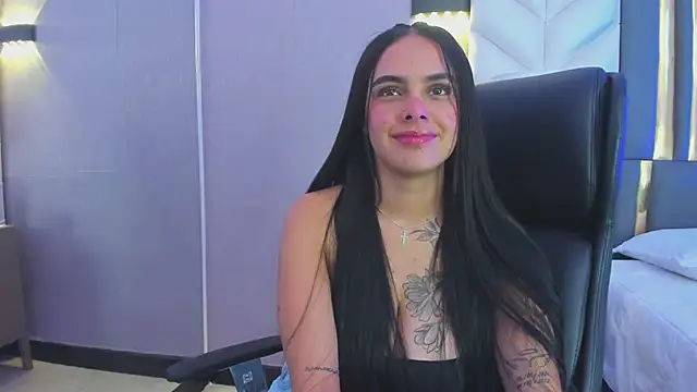 ChloeHarper_ live sex cam