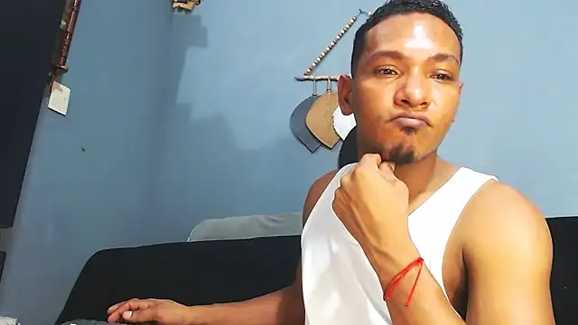 Grandeygruesa1 live sex cam