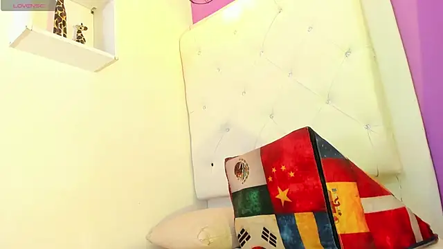 malu_hot69's cam snapshot