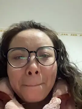 chick-888's cam snapshot