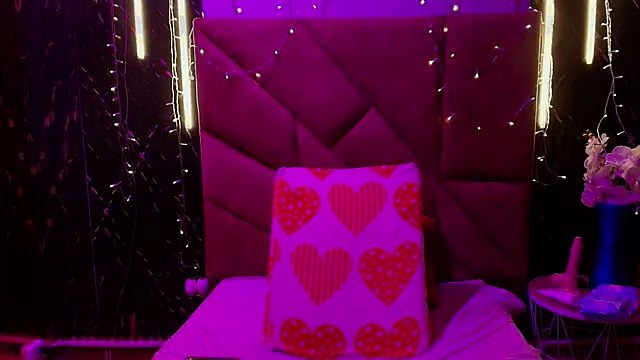 CamilaThaylor live sex cam