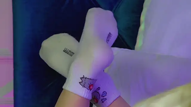 AnnyRaii's cam snapshot