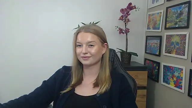 Mysteryerica's cam snapshot