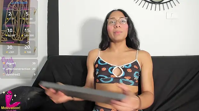 EmilyGomezLS live sex cam