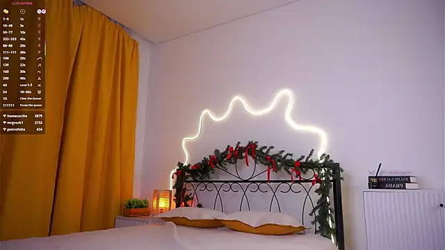 VeronaCritchlow live sex cam