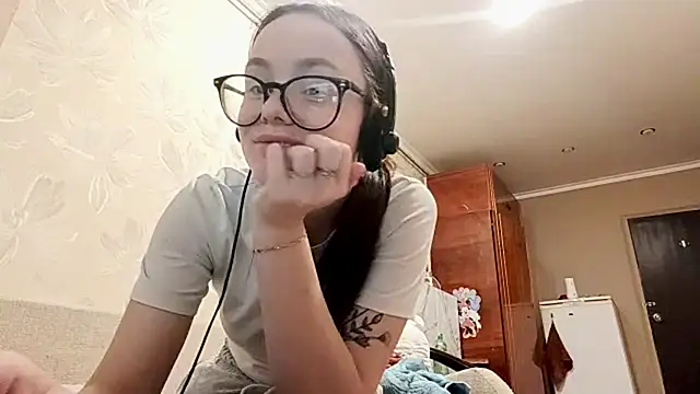 RomanceEncore's cam snapshot