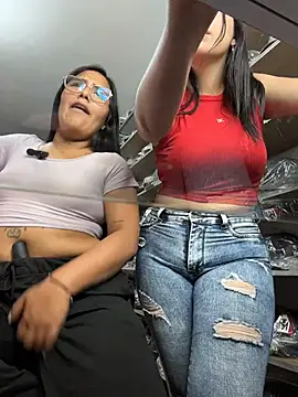 GiaDuque's cam snapshot