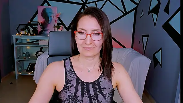 UnaTerra live sex cam