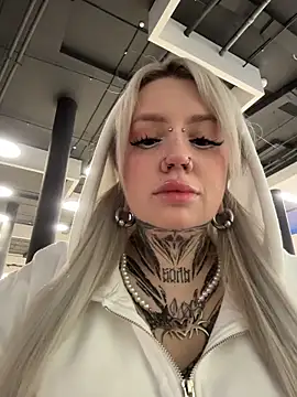 Chiibi's cam snapshot