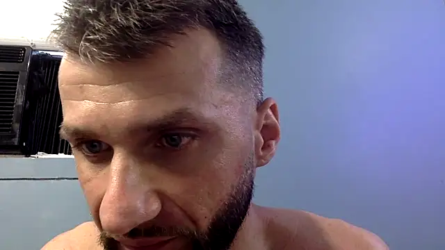 sexyhotstud12 live sex cam