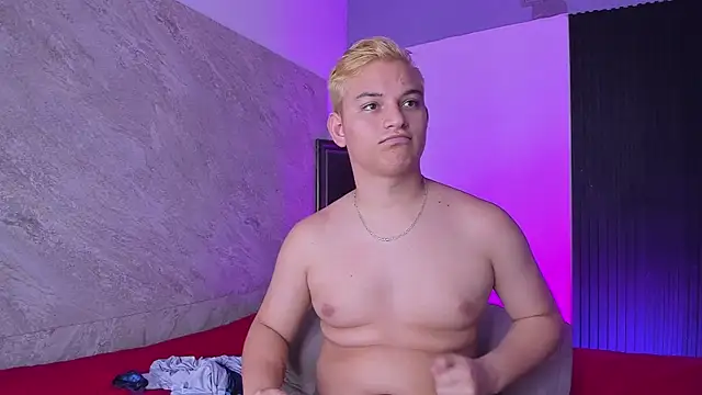 badkenn live sex cam