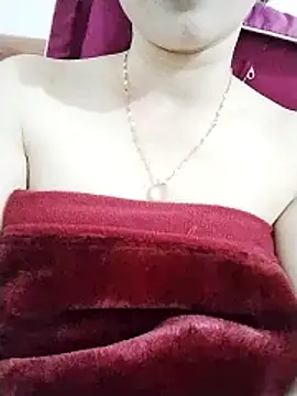 Swan-white123's cam snapshot