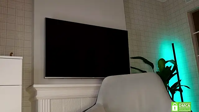 WelliCaren live sex cam