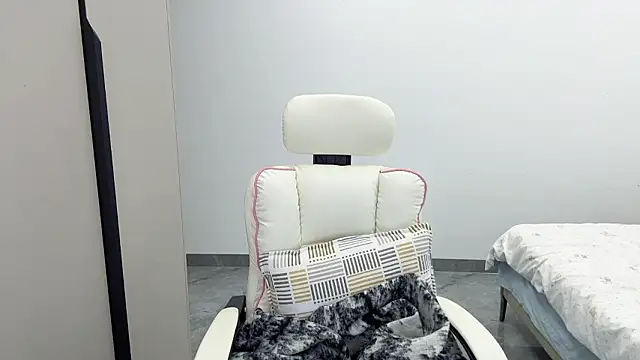 DYyyyyy--'s cam snapshot