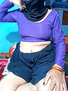 Janvi_ji's cam snapshot