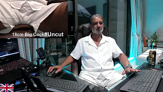 OnlineBossUK live sex cam