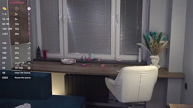 FranciscaGaring's cam snapshot