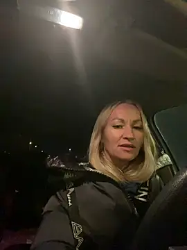 kira_saning's cam snapshot