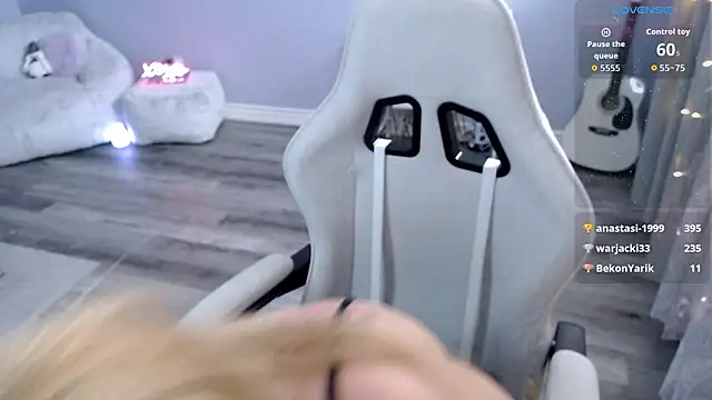 BellaStar84's cam snapshot