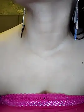 Sara_1618's cam snapshot