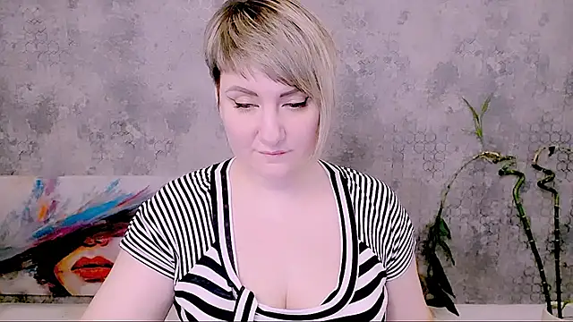 Djullia's cam snapshot