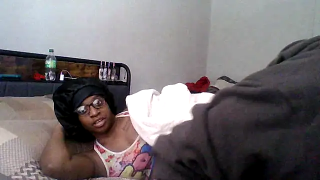 dezzidavill live sex cam