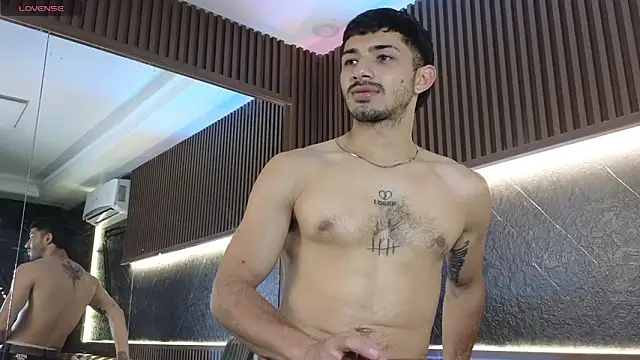 ArturoCardona_'s cam snapshot